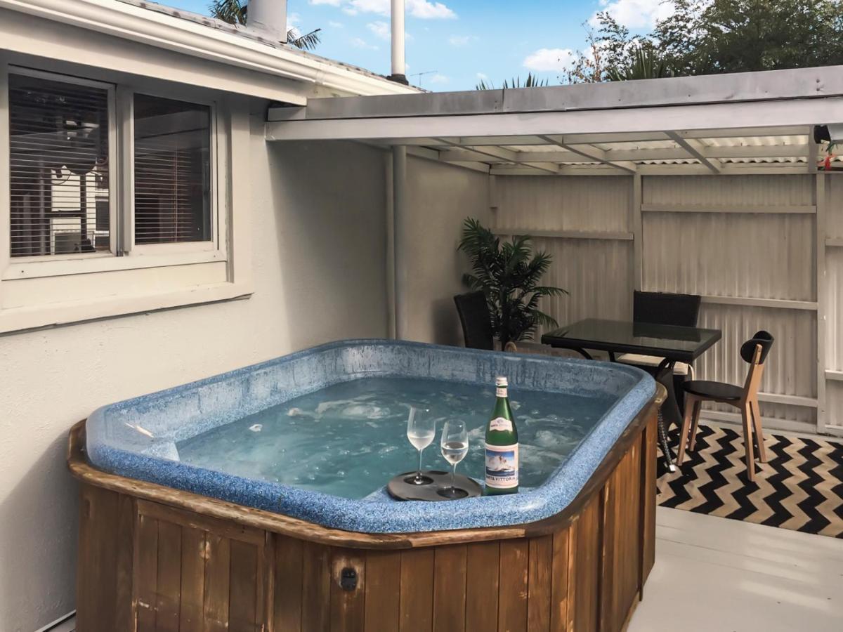 Richard & Jill'S City House Villa New Plymouth Exterior photo